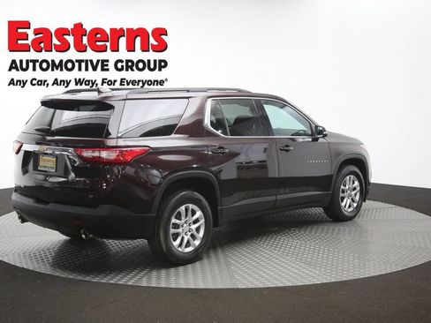 Used 2021 Chevrolet Traverse LT AWD/4WD image 41