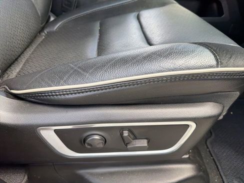 Used 2022 RAM 1500 Laramie image 9