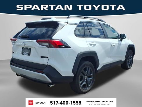Used 2022 Toyota RAV4 Adventure AWD/4WD image 7