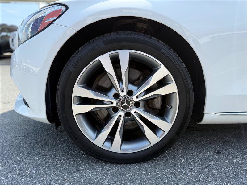 Used 2018 Mercedes-Benz C 300 4MATIC Sedan image 10