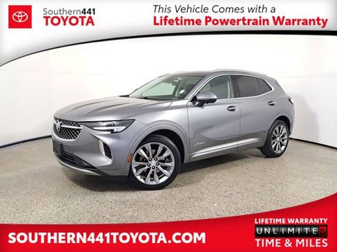 Used 2021 Buick Envision Avenir image 1