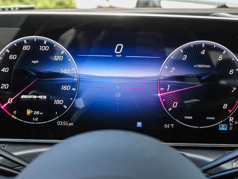New 2026 Mercedes-Benz C 43 AMG 4MATIC Sedan image 23