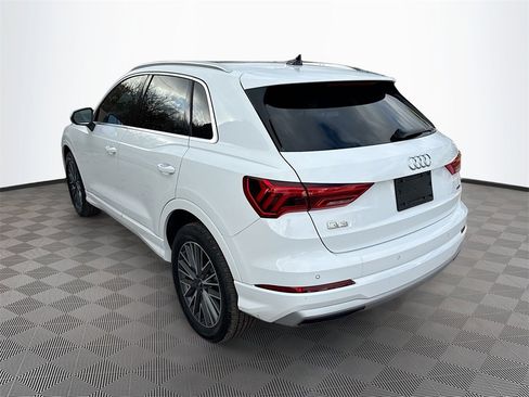 Used 2021 Audi Q3 2.0T Premium image 8