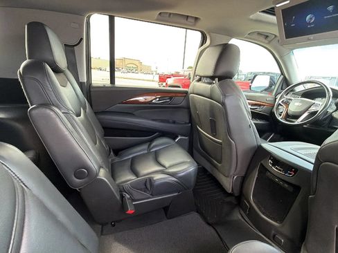 Used 2019 Cadillac Escalade ESV Premium Luxury AWD/4WD image 55