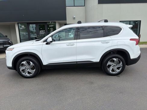 Used 2023 Hyundai Santa Fe SEL AWD/4WD image 2