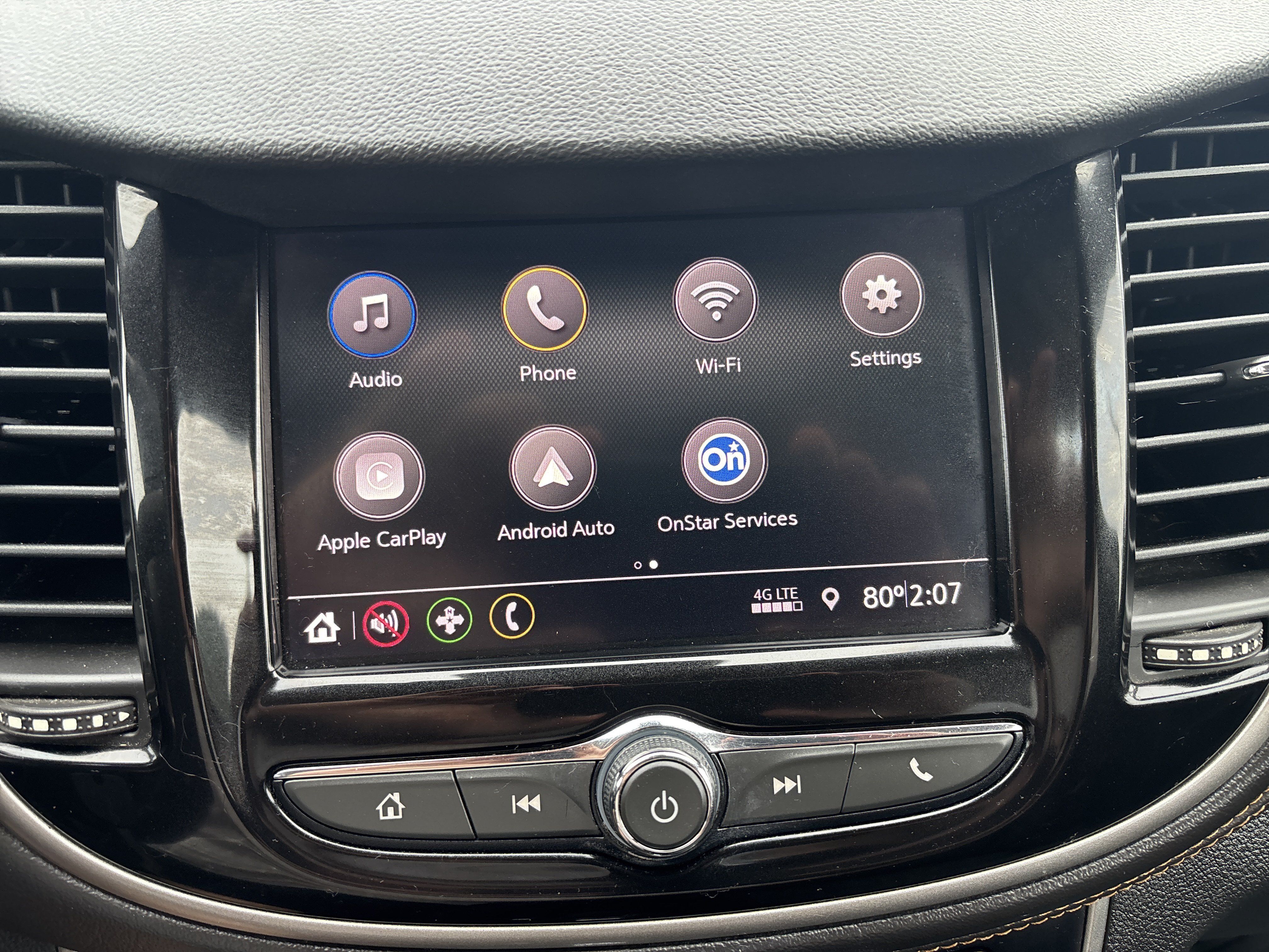 Used 2020 Chevrolet Trax LS w/ Tint and Cruise Package FWD image 11