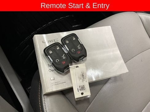 Certified 2018 GMC Terrain SLT w/ Preferred Package FWD image 7