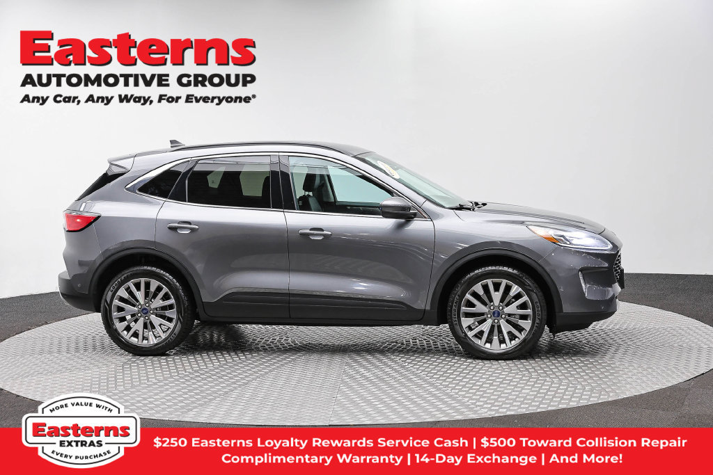 Used 2021 Ford Escape Titanium AWD/4WD image 5