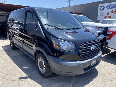 Used 2019 Ford Transit 150 130 Low Roof RWD image 8
