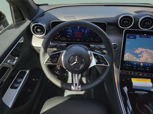 New 2026 Mercedes-Benz GLC 350e 4MATIC image 17