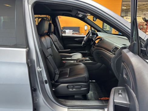 Used 2022 Honda Passport TrailSport image 19