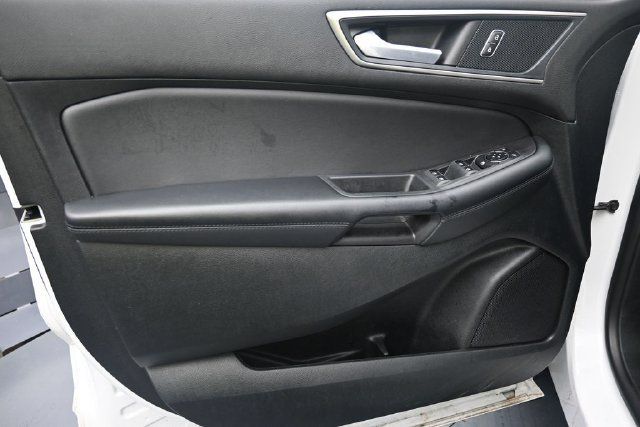Used 2024 Ford Edge SEL AWD/4WD image 11