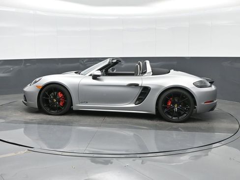 Certified 2019 Porsche 718 Boxster GTS image 2