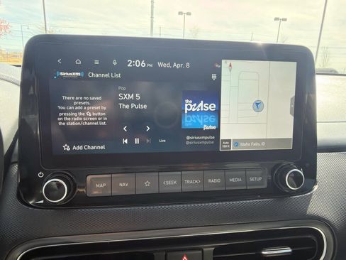 Used 2023 Hyundai Kona Limited AWD/4WD image 23