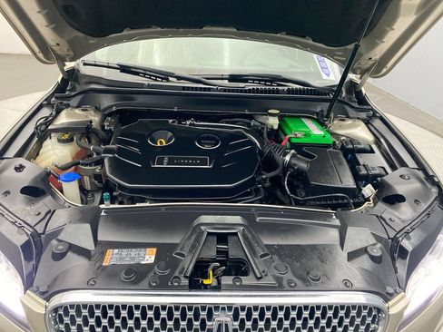 Used 2017 Lincoln MKZ Select w/ Select Plus Package FWD image 11