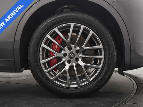 Used 2023 Maserati Grecale GT image 34