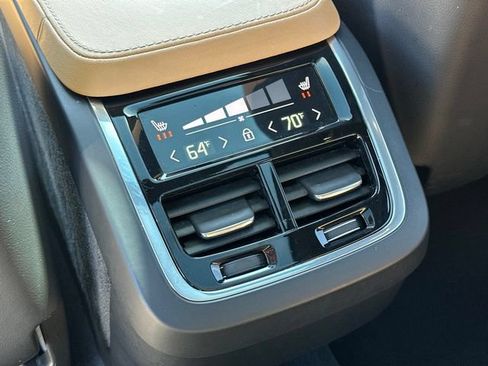Certified 2023 Volvo XC90 B6 Ultimate AWD/4WD image 15