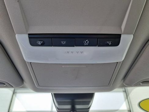 Used 2025 Nissan Altima 2.5 SV FWD image 22