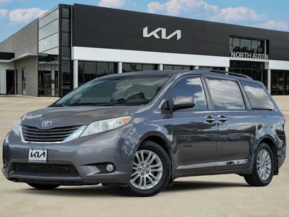 Used 2013 Toyota Sienna XLE