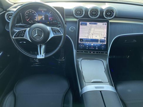 Used 2022 Mercedes-Benz C 300 Sedan w/ Exclusive Trim Package image 6