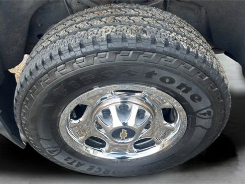 Used 2017 Chevrolet Silverado 2500 W/T w/ Snow Plow Prep Package image 21