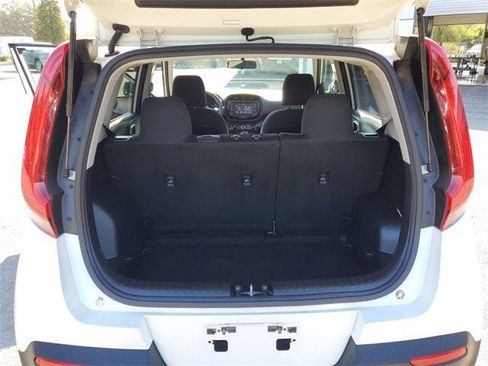 Used 2020 Kia Soul LX image 25