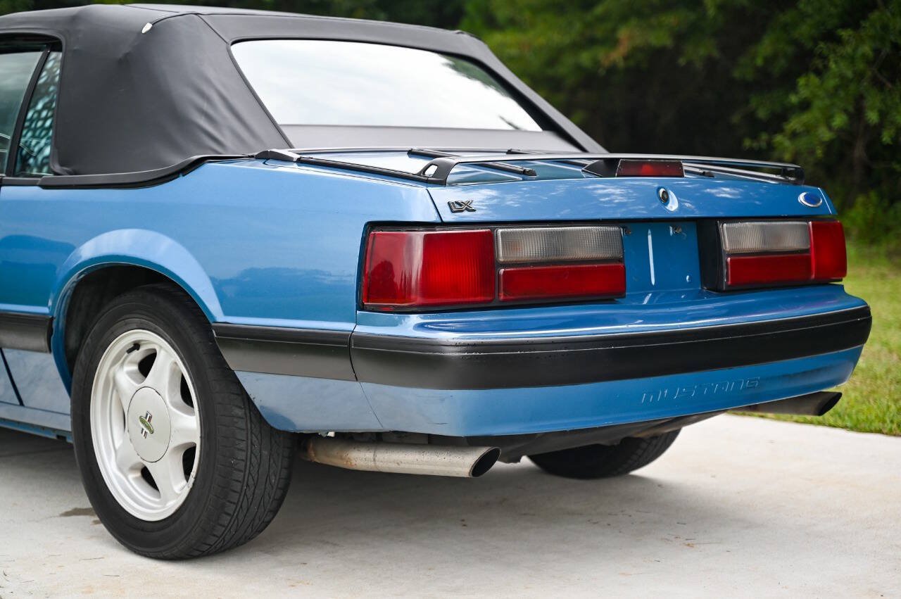 Used 1989 Ford Mustang LX RWD image 36