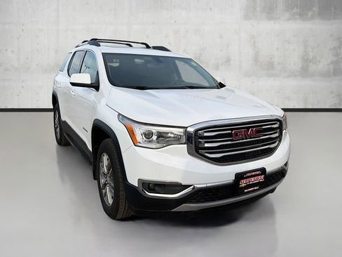 Used 2019 GMC Acadia SLE image 3