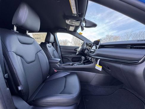 New 2026 Jeep Compass Latitude image 15