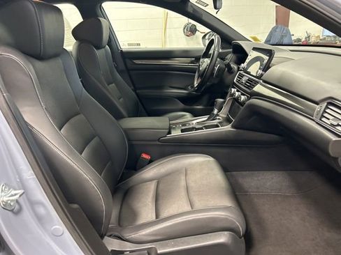 Certified 2022 Honda Accord Sport image 18