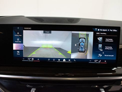 Used 2026 BMW X5 xDrive40i w/ Climate Comfort Package image 17