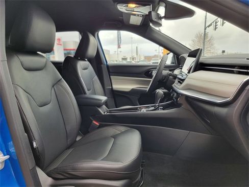 Used 2023 Jeep Compass Limited image 24