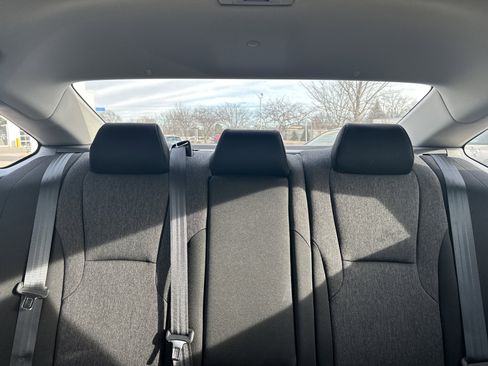 Used 2023 Honda Accord EX image 30