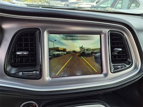 Used 2022 Dodge Challenger R/T w/ Plus Package image 18