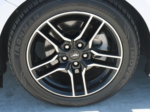 Used 2022 Ford Mustang Premium RWD image 12