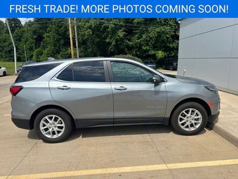Used 2024 Chevrolet Equinox LT w/ LPO, Floor Liner Package AWD/4WD image 2