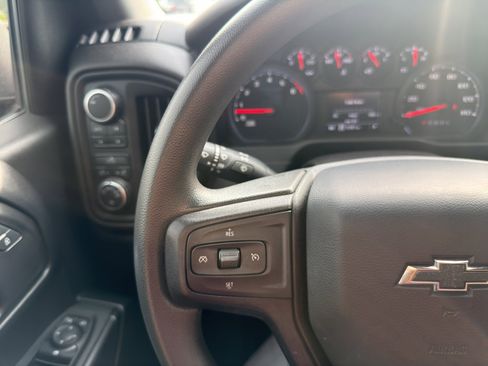 Used 2021 Chevrolet Silverado 1500 Custom Trail Boss image 34