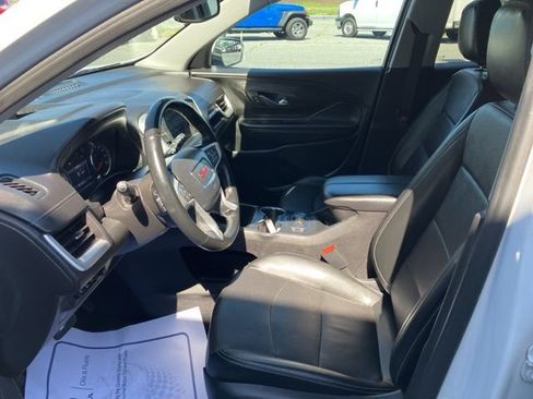 Used 2023 GMC Terrain SLT w/ Tech Package AWD/4WD image 16