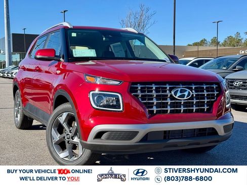 Certified 2025 Hyundai Venue Limited image 1