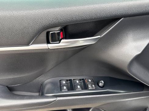 Used 2020 Toyota Camry TRD image 11