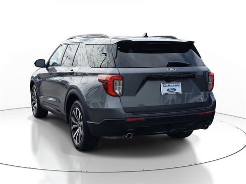Certified 2022 Ford Explorer ST-Line w/ Class IV Trailer Tow Package image 3