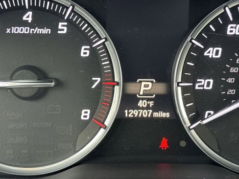 Used 2017 Acura MDX SH-AWD image 18