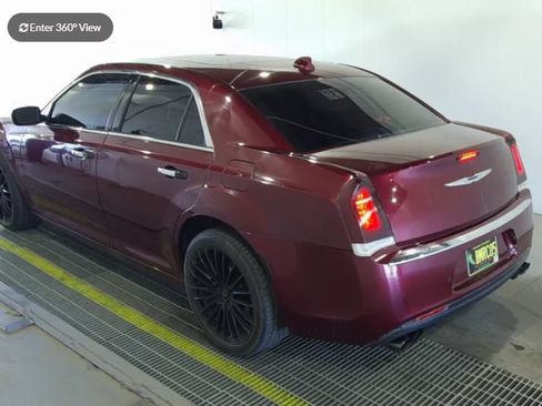 Used 2017 Chrysler 300 C w/ Safetytec Plus Group AWD/4WD image 3