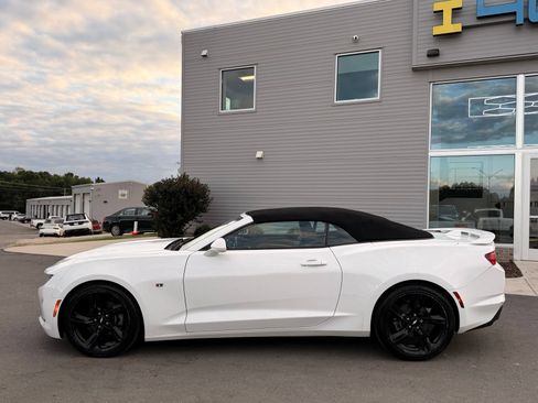 Used 2019 Chevrolet Camaro LT w/ Technology Package RWD image 42