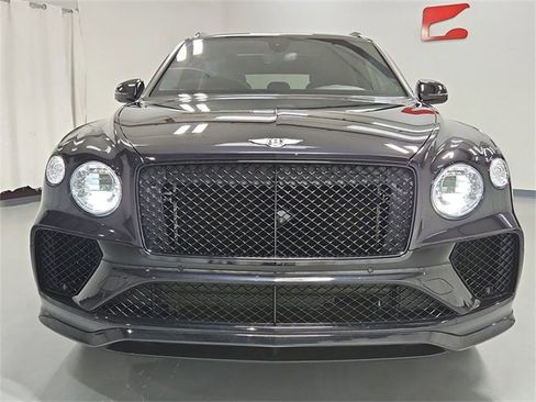 Used 2022 Bentley Bentayga image 16
