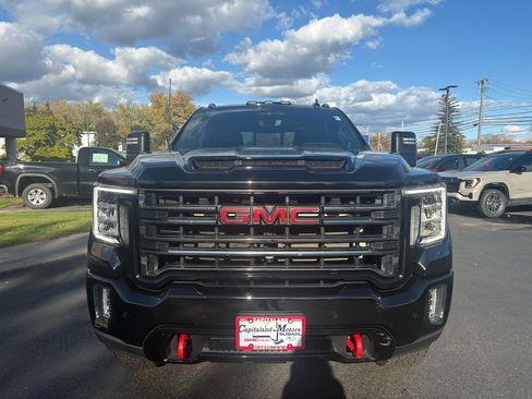 Used 2021 GMC Sierra 2500 AT4 w/ AT4 Premium Plus Package image 4