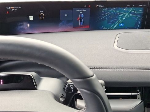 Certified 2025 Lincoln Navigator L Reserve w/ Jet Appearance Package image 16