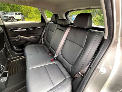 Used 2024 Kia Seltos EX AWD/4WD image 14