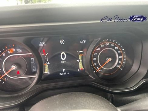 Used 2024 Jeep Wrangler Unlimited Rubicon w/ Technology Group AWD/4WD image 6