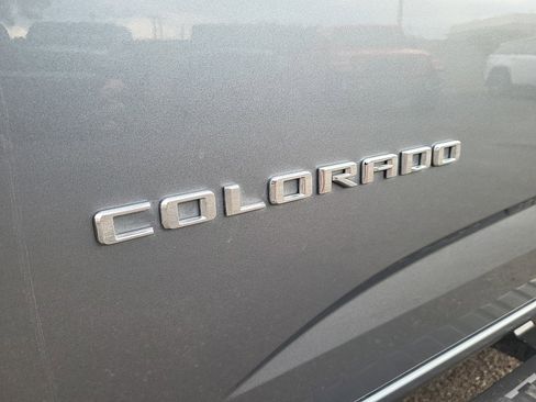 Used 2021 Chevrolet Colorado W/T w/ WT Convenience Package image 23